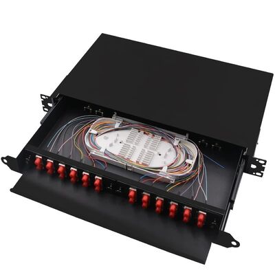 Painel de remendo preto ODF da caixa FC da terminação da fibra da montagem em rack 24Core