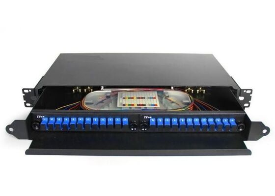 Painel de remendo preto ODF da caixa FC da terminação da fibra da montagem em rack 24Core
