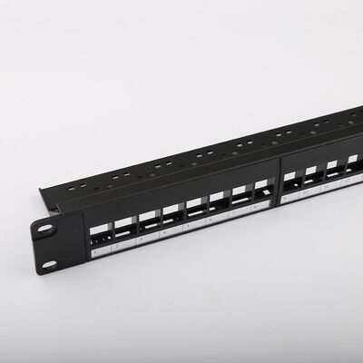 1 painel de remendo portuário do quadro 24 vazios de RU Network Patch Panel C5e descarregou