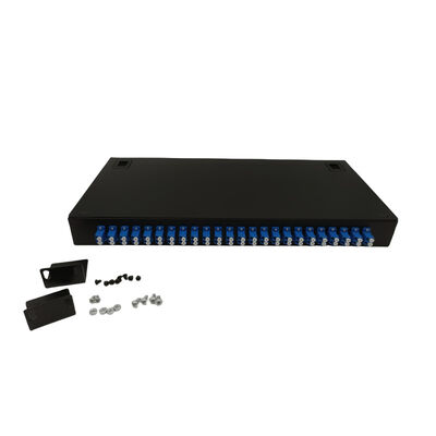 FTTH ODF Wall Mount 48 Fibras Fibra Óptica Patch Panel Com Acoplador Dúplex LC Pigtails