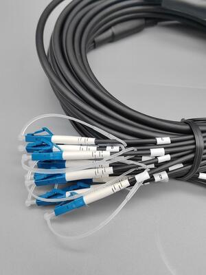 Cabo de Fibra Óptica Blindado Pré-terminado Personalizado 6 12 24 Fibras LC SC Conector OS2 Monomodo Cabo Externo Preto 5.0mm